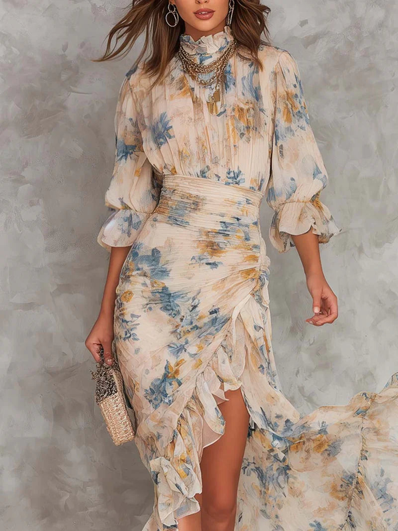 Aitana Vestido Maxi de Gasa con Estampado Floral, Cuello Alto y Bajo Asimétrico Beige